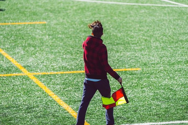 法和比赛策 法和比赛策